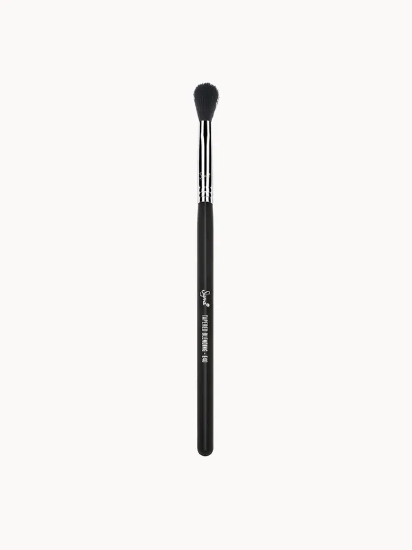 Sigma E40 Tapered Blending Brush - MAC