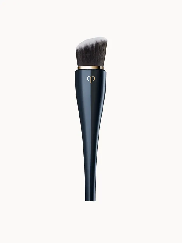 Clé de Peau Beauté High Coverage Foundation Brush