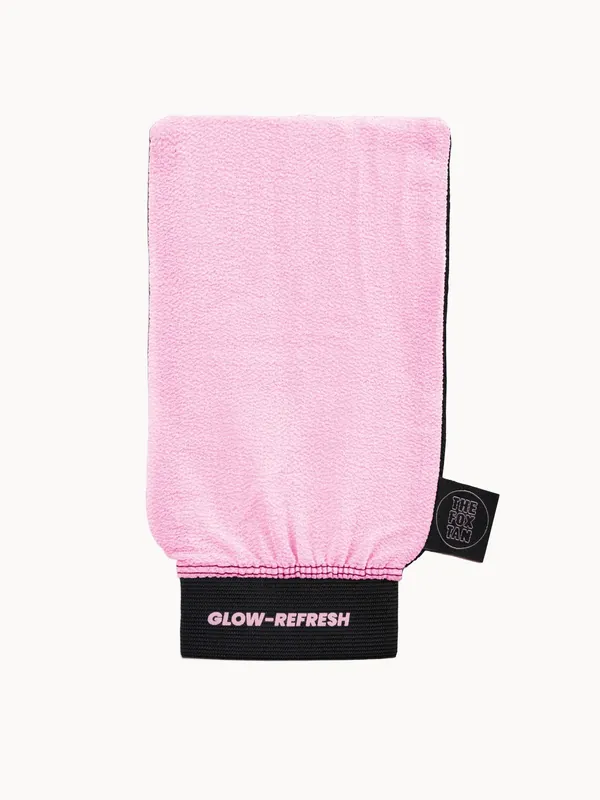 The Fox Tan Exfoliating Wonder Mitt - St. Tropez