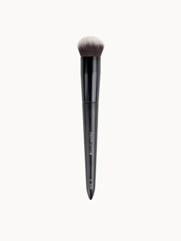 brushworks No. 2 Buffing Foundation Brush - Real Techniques