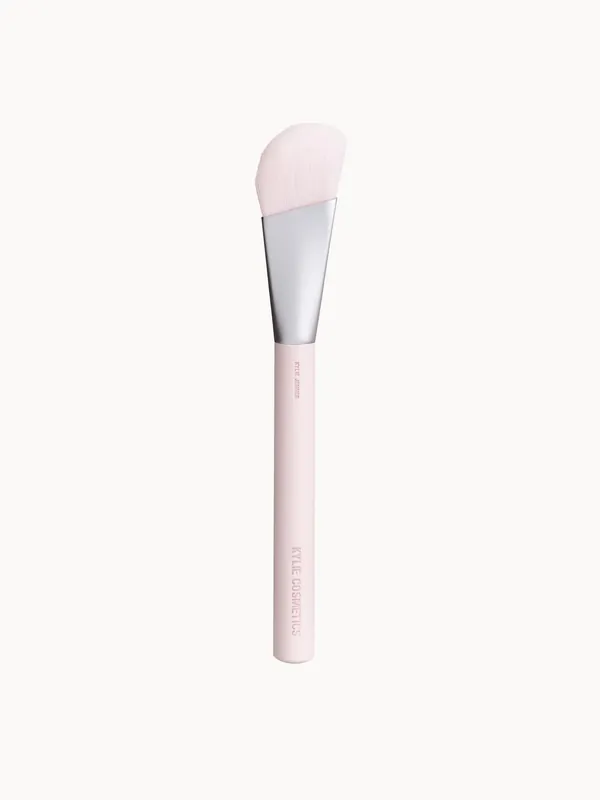 Kylie Cosmetics Skin Tint Brush 03