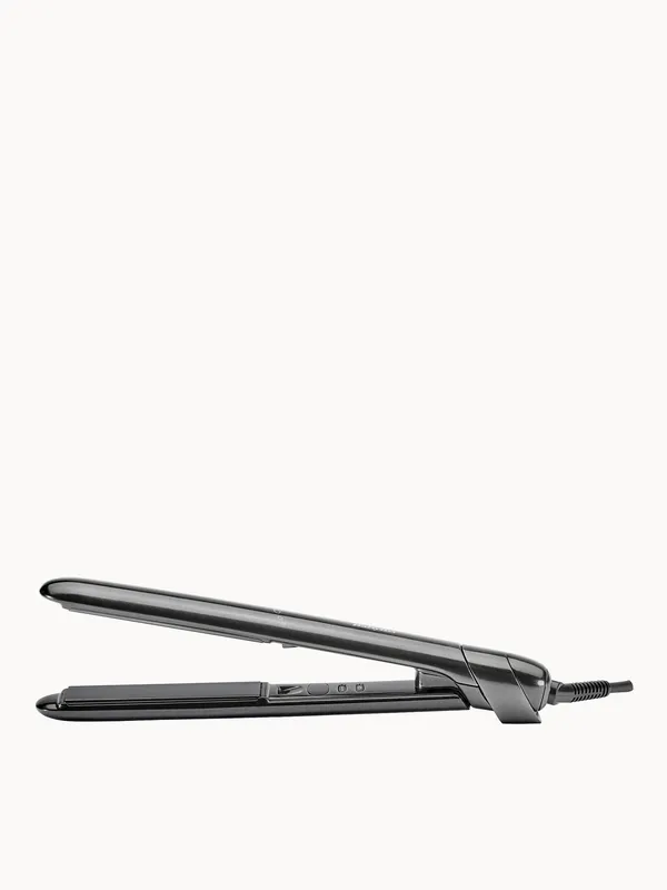 BaByliss Titanium Shine Professional Hair Straightener - L'Oréal Paris
