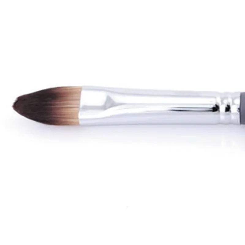 Brandon Femme Sublime Medium Nylon Brush
