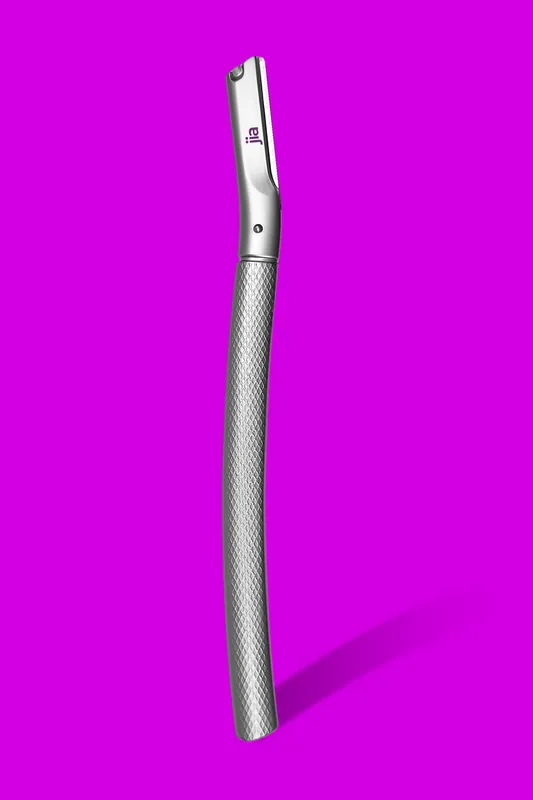 Jia Dermaplane Facial Metal Razor With 20 Replaceable Blades in Sleek Silver - jia Personal Care