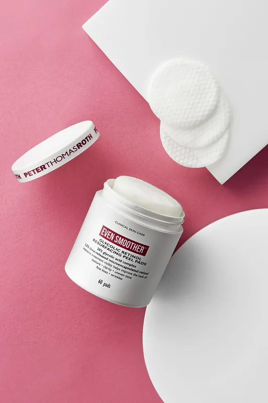 Peter Thomas Roth EVEN SMOOTHER Glycolic Retinol Resurfacing Peel Pads - 60 Pads