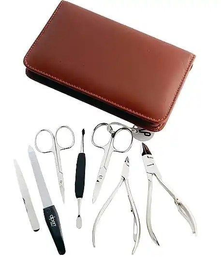 Manicure Set, 7 tools, 6825, brown - Accessories
