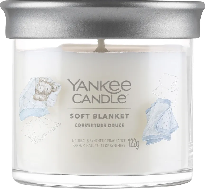 1 Wick Soft Blanket Scented Candle - Bath and Body