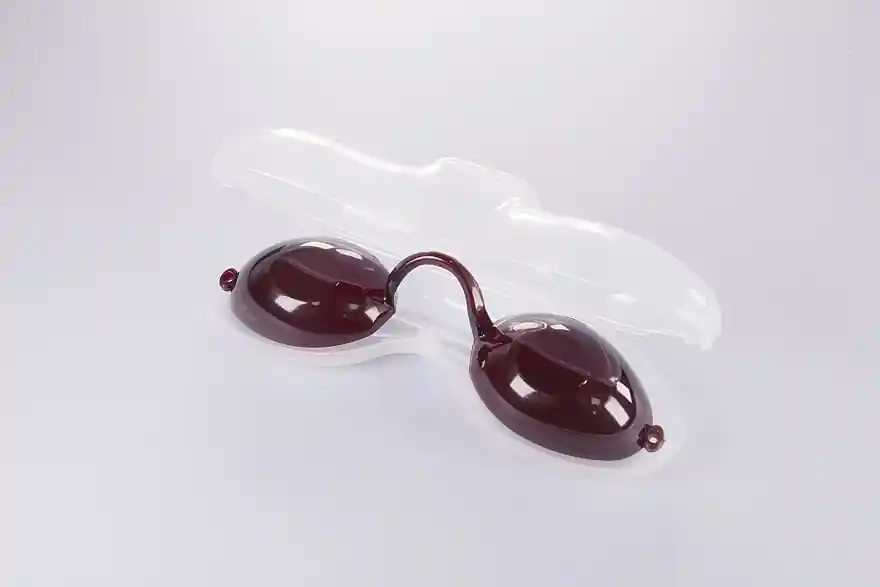 Tanning Glasses, Full Eye Protection from UV Spectrum, individually wrapped, dark red - Accessories