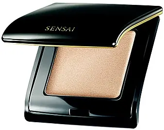 Sensai Supreme Illuminator - Makeup